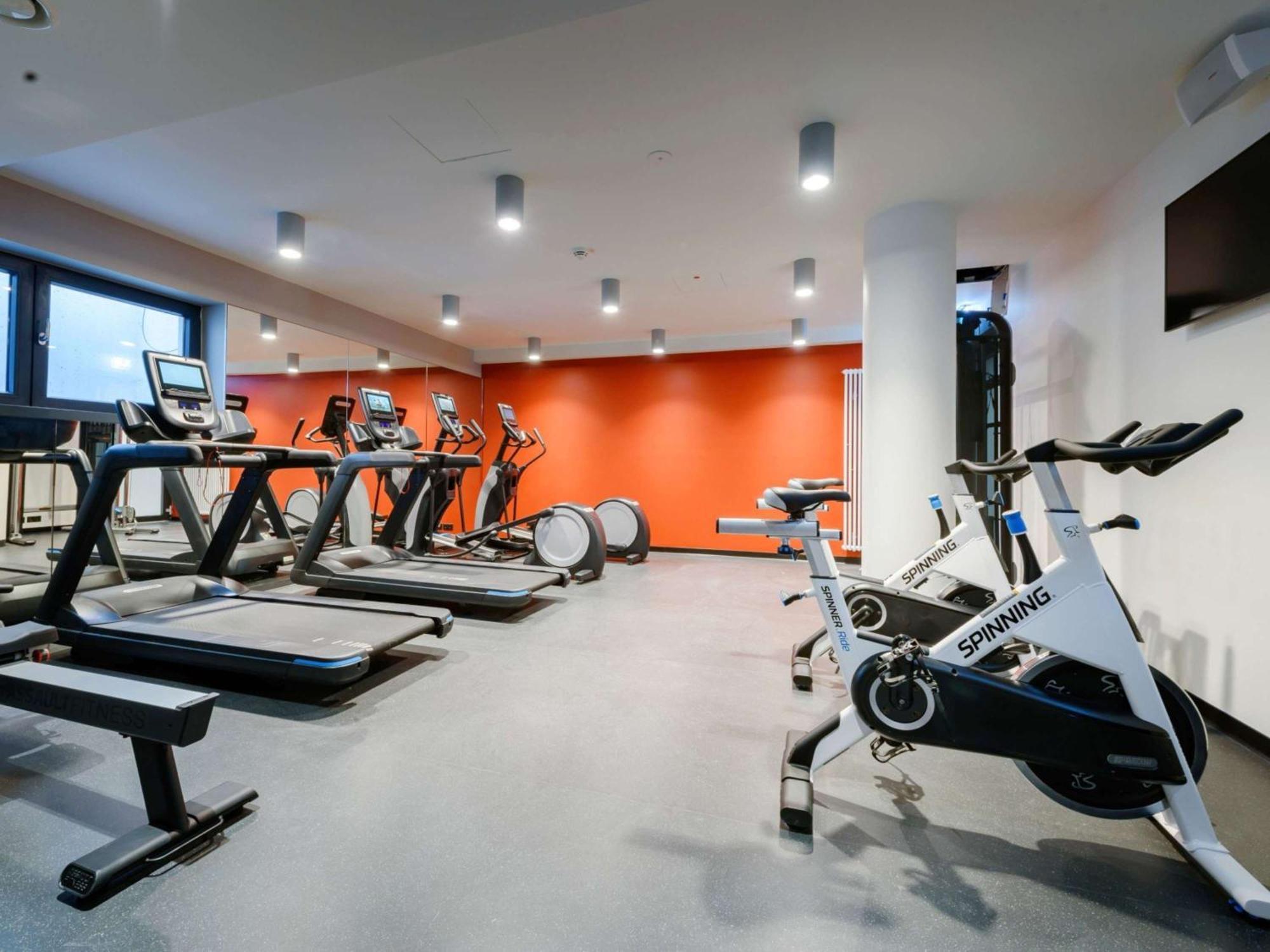 Novotel Regensburg Zentrum Bagian luar foto