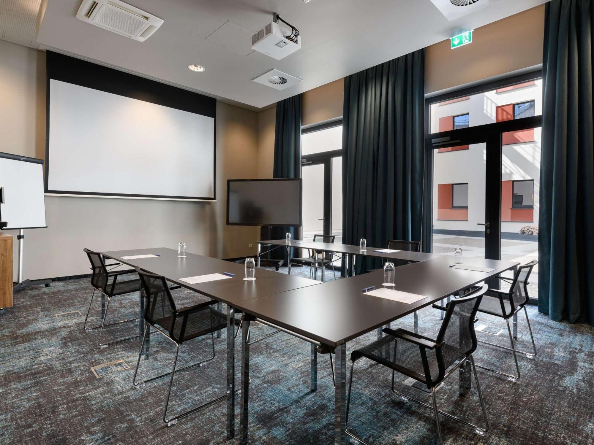 Novotel Regensburg Zentrum Bagian luar foto