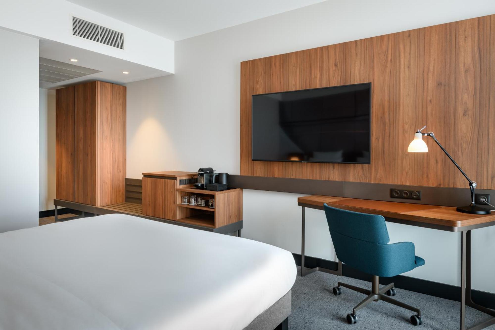 Novotel Regensburg Zentrum Bagian luar foto